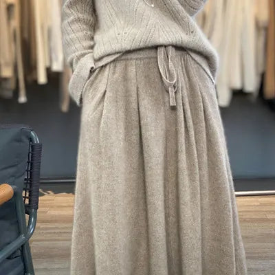 100% Wool Women's Skirt
